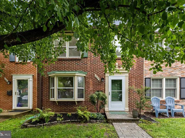 285 Gundry Dr, Falls Church, VA 22046