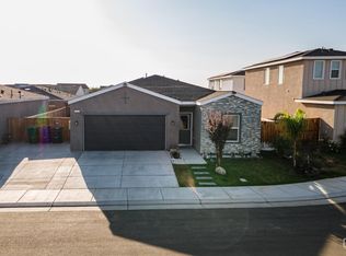 3305 Lilac View Ct, Shafter, CA 93263