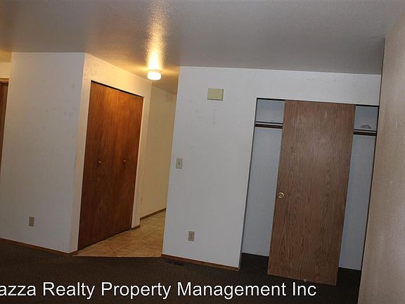 5th image of 705 N 1st St APT B