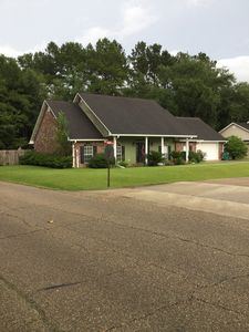 29761 Oak Dr, Albany, LA, 70711