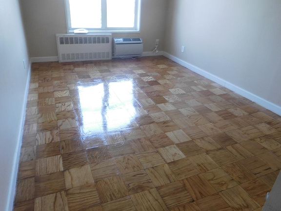 5th image of 1910 Parsons Blvd APT 4D