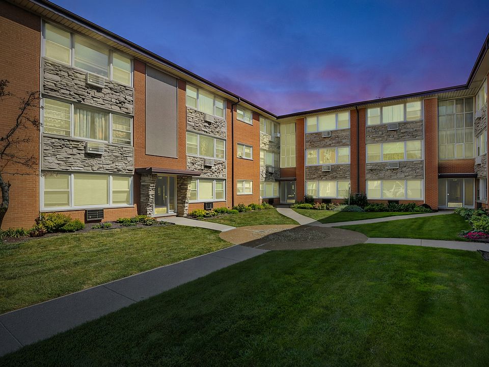 1st image of 4107 N Keeler Ave APT 2H