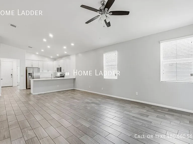 3234 E Dogwood Pl — Photo 8