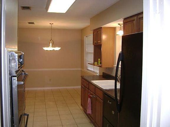 5th image of 3691 Plymouth Pl