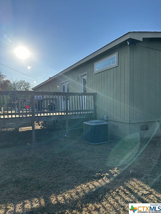 1st image of 1128 Seydler St