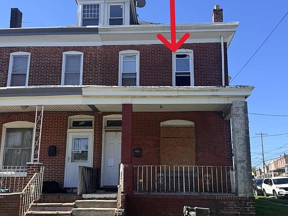 2nd image of 940 Highland Ave