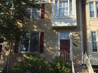 14544 Oakmere Dr, Centreville, VA 20120