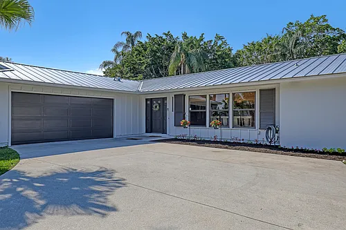 4972 S Kay St Photo 1