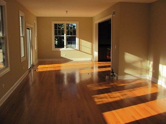 5th image of 400 N Grant St