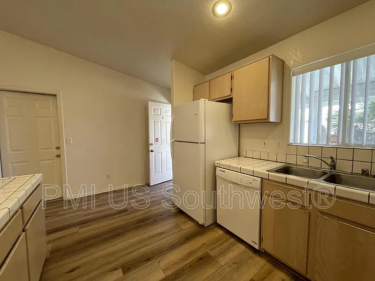 4072 S Cassidy Dr — Photo 11