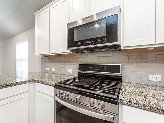 5th image of 11219 Victoria Hollow Trce