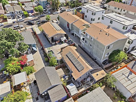 5th image of 846 W Santa Cruz St