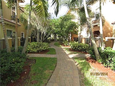 1st image of 384 Lake Monterey Cir