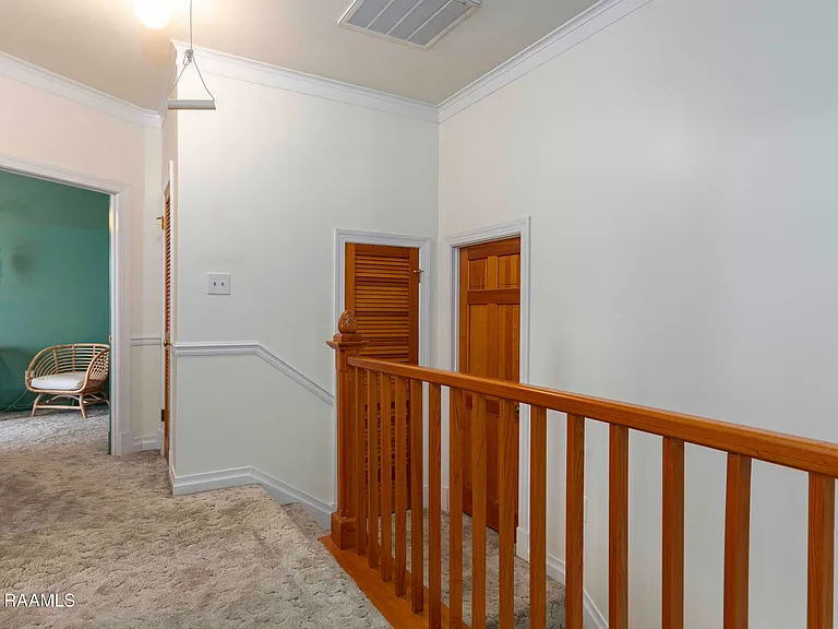 211 Ursuline St — Photo 30