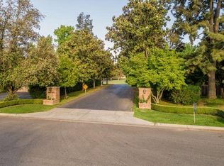 7560 N Charles Ave APT A, Fresno, CA