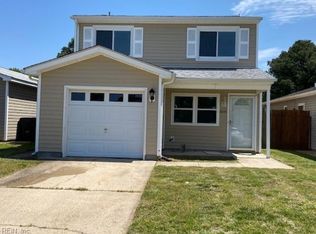 3833 Peach Orchard Cir, Portsmouth, VA 23703