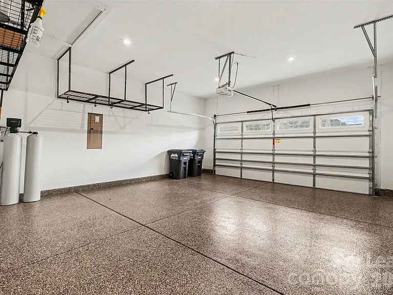 2026 Lake Como Dr — Photo 24