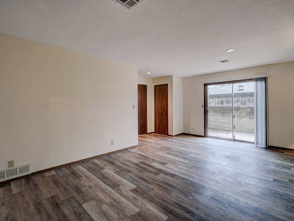 1st image of 2244 Donna Dr