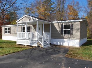 2 Mark Dr, Allenstown, NH 03275