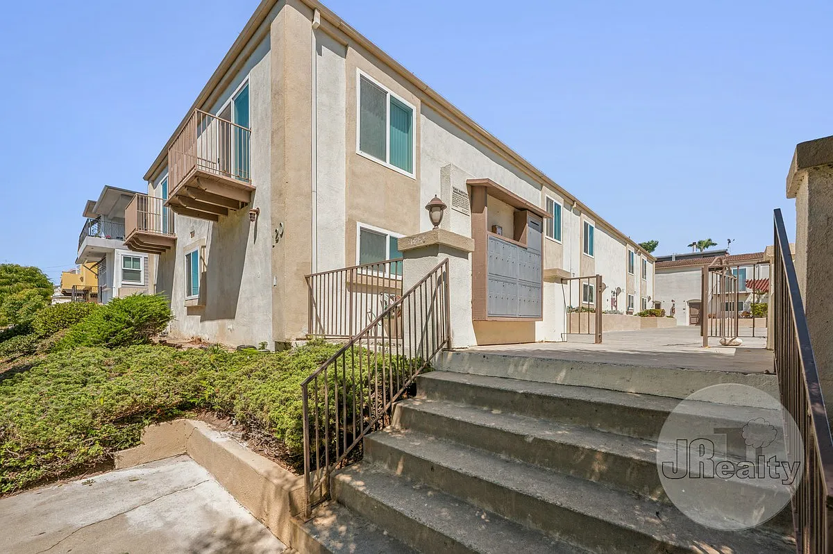 Mediterranean Townhomes — Photo 1