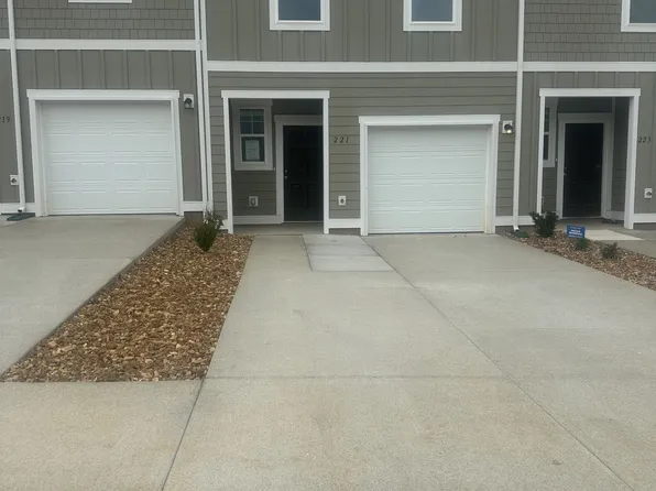 221 Darlington Dr #221, Dickson, TN 37055