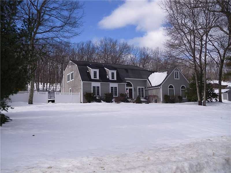 1st image of 22 Rollingwood Dr