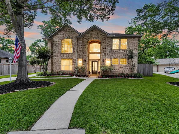 6010 Charrington Dr, Spring, TX 77389