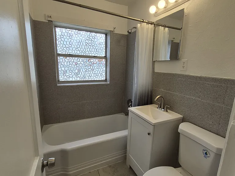 616 S Kentucky Ave — Photo 27