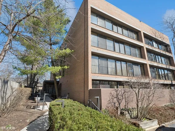 619 Glenview Ave APT 303, Highland Park, IL 60035
