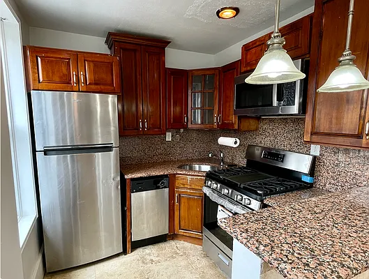 Rented by Oxford Property Group | media 16