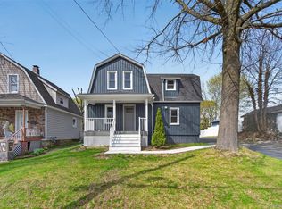 62 Poplar St, Newburgh, NY