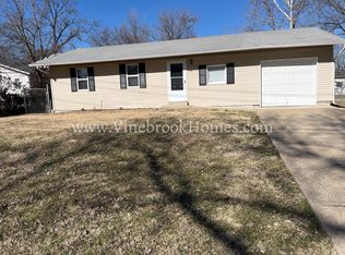 1193 McQuay Ave, Saint Louis, MO 63138