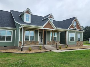 103 Peden Gaston Dr, Woodruff, SC 29388