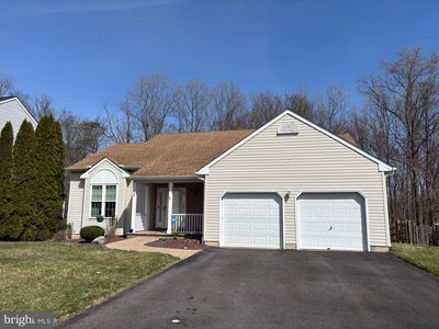 229 E Flagstone Dr, Newark, DE, 19702