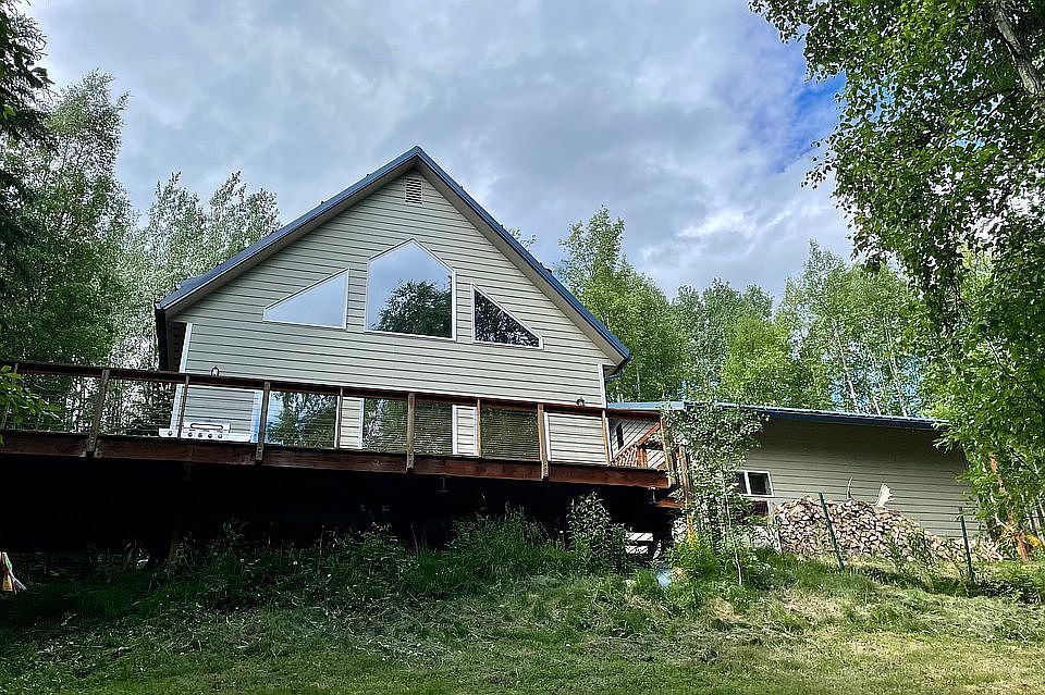1st image of 1540 Golden View Dr