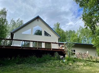 1540 Golden View Dr, Fairbanks, AK 99709