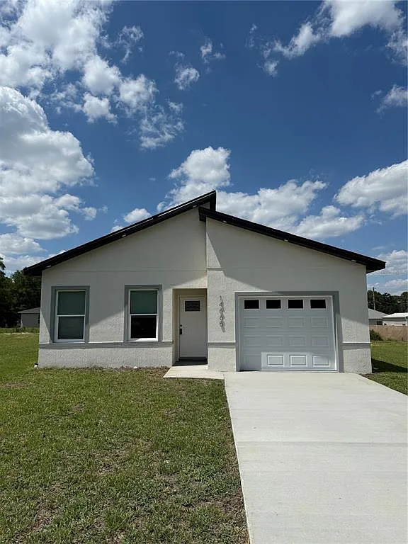 3 bed, 2.0 bath, 1226 sqft, $1,700 — Photo 1
