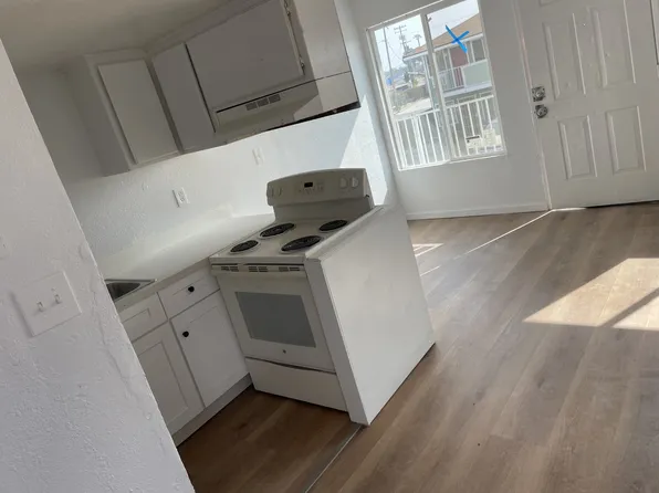 2410 S Martin Luther King Jr Blvd, Bakersfield, CA 93307