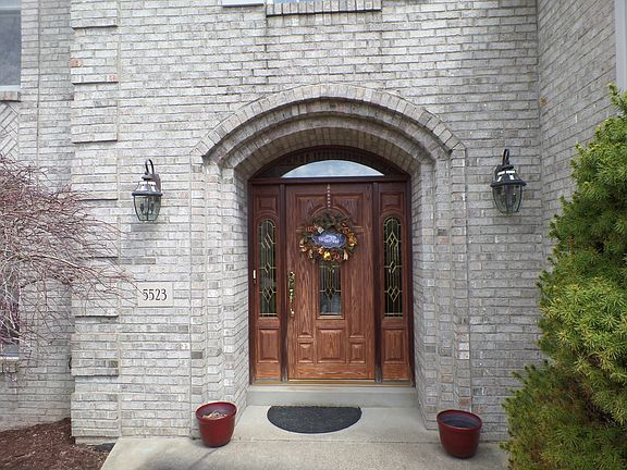 2nd image of 5523 Steeplechase Ct