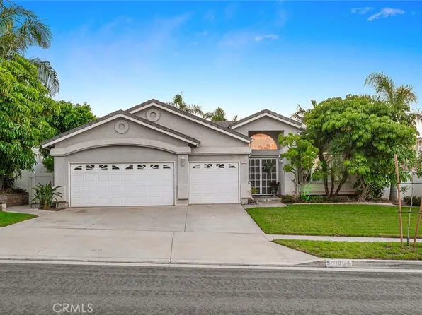 1034 Apple Blossom Ln, Corona, CA 92881