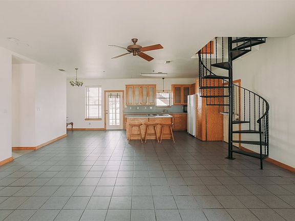 2nd image of 402 Island Lodges Dr