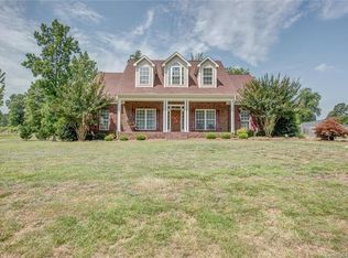 5080 Carolina Creek Ln, Lancaster, SC 29720