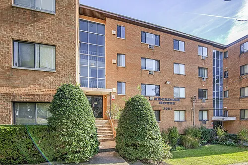 Arcadian House Apartments, LLC Photo 1