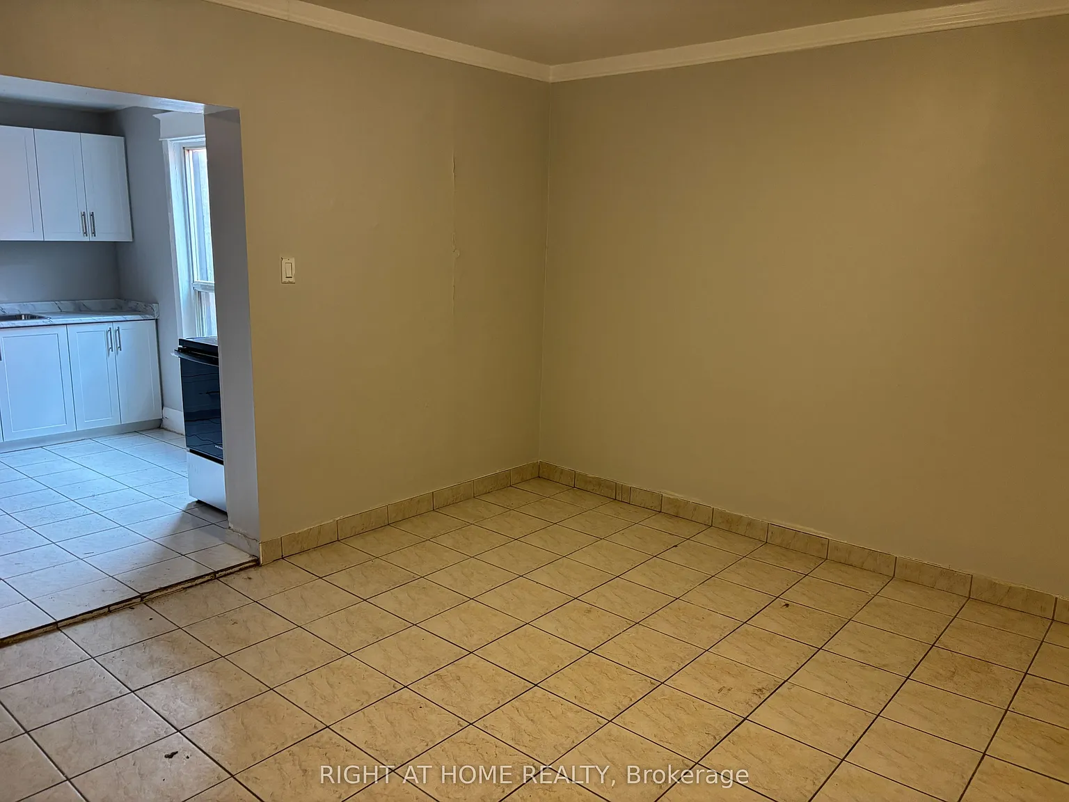 2 bed, $1,950 — Photo 4