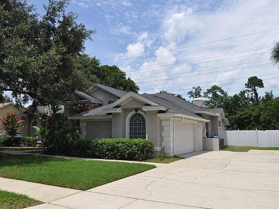 2nd image of 1139 Arbor Glen Cir