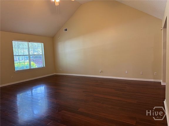 3rd image of 110 Chapel Drive