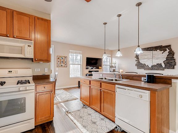 5th image of 2111 Limestone Ln
