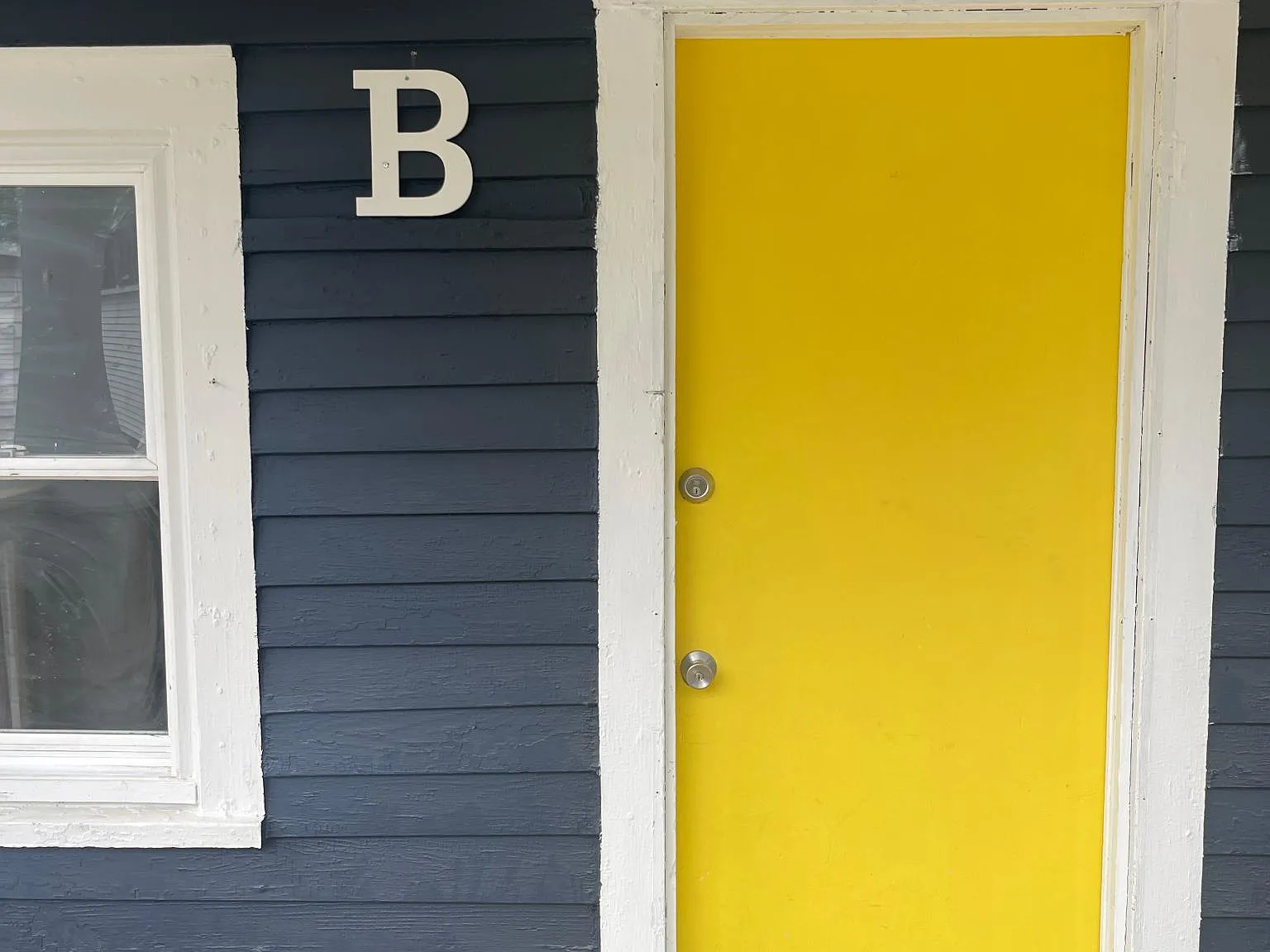 1 bed, 700 sqft, $799 — Photo 2
