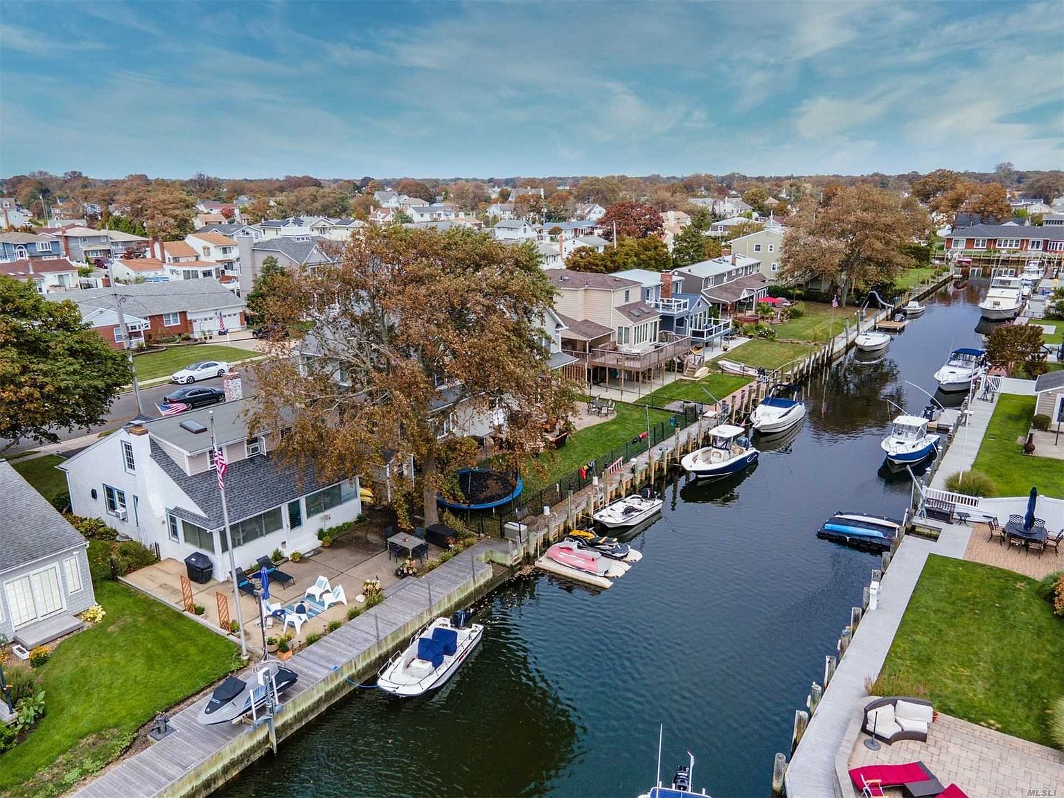 107 Beach Rd, Massapequa, NY 11758 Zillow