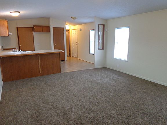 2nd image of 6942 Canyon Dr